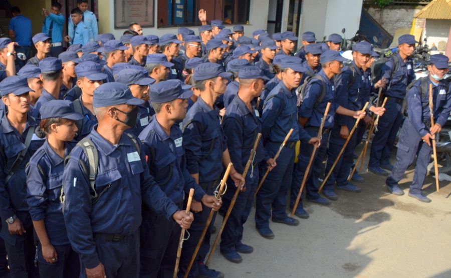 बझाङमा म्यादी प्रहरीमा भर्ना हुनका लागि १ हजार ६ सय  जनाले आवेदन दिए