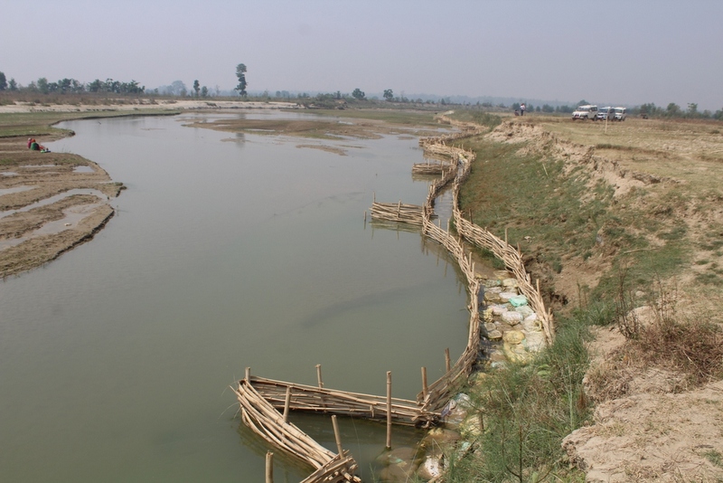 कञ्चनपुरमा तीन हजार ४०० मिटर जैविक तटबन्ध निर्माण