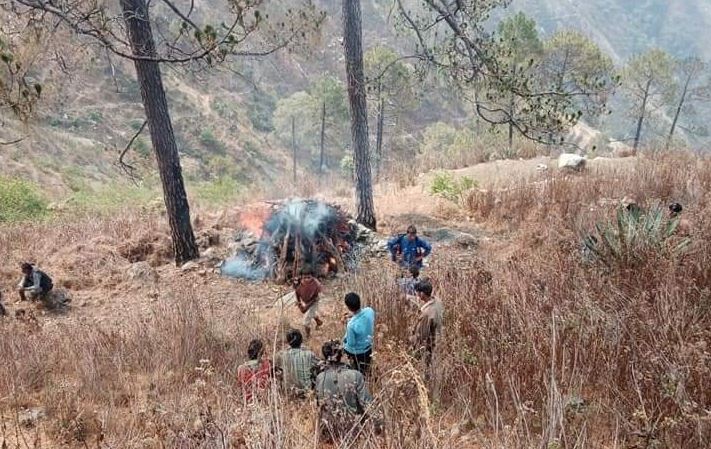 कोरोना संक्रमणबाट बझाङका दुई सहोदर भाइको मृत्यु